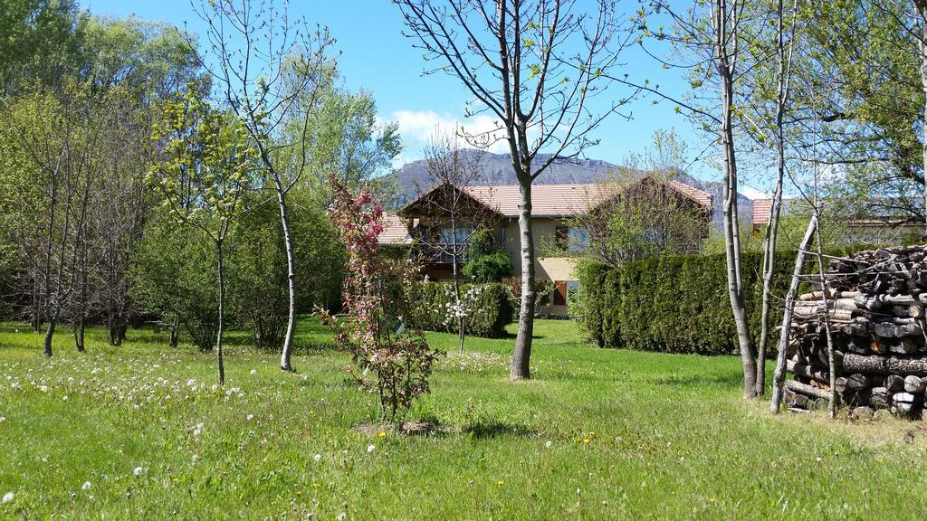 A La Petite Maison Гап Экстерьер фото